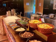 自助取餐区-上海东方佘山翰悦阁酒店·Vie全日制餐厅