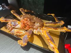 -蟹犇前•帝王蟹雪蟹(陆家嘴店)