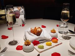 -L'Arome芳芳法国餐厅(金陵饭店店)
