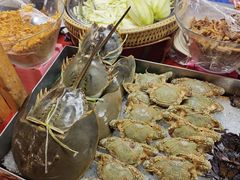 -席娜卡琳火车铁道夜市