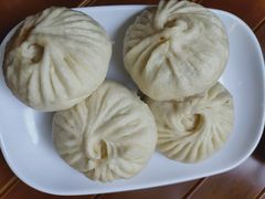 -李与白包子铺(桐梓林店)