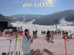 -中旅松花湖滑雪场