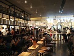 大堂-喜茶(深圳东门1234店)