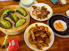-老鼎万春卤菜(五代传承创始老店)
