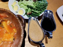 鸡肉藜麦蘑菇沙拉-峨嵋小镇·川菜(勒泰中心店)