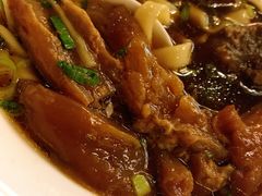 -天下三绝 牛肉面/红酒