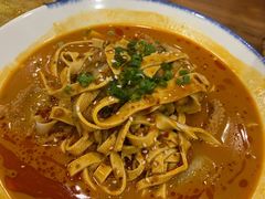 -宣海荣锅贴大王·陕味小吃集(钟楼店)