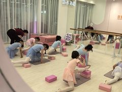-韵姿少儿舞蹈(北外滩校区)