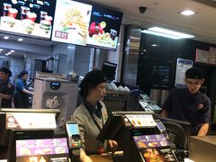 -麦当劳(海岸城店)
