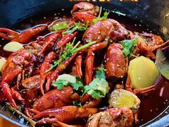 -二钳洞庭虾蟹·江湖菜(成都鹭岛店)