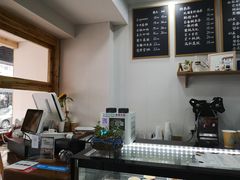 -留白咖啡(人民巷八号大院店)