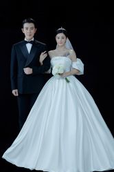 -上花轿婚纱摄影