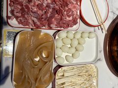 -欧提汗·新疆餐厅·清真(银都路店)