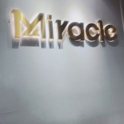 -Miracle集简美发沙龙