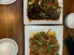 红烧稻田鱼-农夫人家餐饮