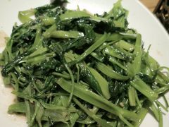 -泰堤坊(淡水体育馆店)