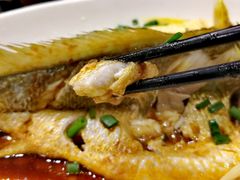 -渔中舟海鲜大排档(普陀沈家门店)
