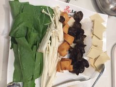 花枝招展-鱼酷活鱼烤鱼(恒隆广场店)