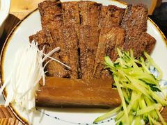 娄府酥骨带鱼-娄三少春饼·烤鸭(合生汇购物中心店)