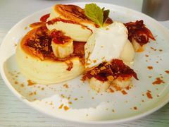 肉桂苹果焦糖香蕉舒芙蕾松饼-娜娜家•Nana And Her Friends Restaurant(小寨原力场店)
