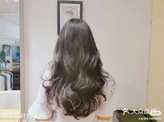 Producer ：丁毅