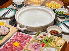 -四点金粥底火锅(沂州里店)