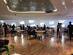 -国际青年会议酒店-苏莱斯餐厅