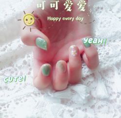 -爱美睫美甲会馆