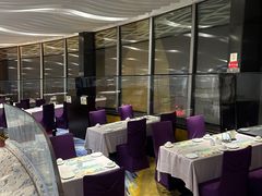 -亚洲国际大酒店·云顶阁旋转自助餐厅