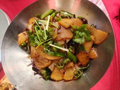 -博望坡饭店(宜山路店)