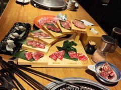 -大牛焱烧·和牛·海鲜炭火烧放题