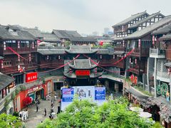 -磁器口古镇