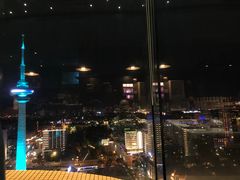 -云顶旋转自助景观餐厅