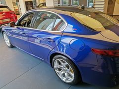 -上海保利玛莎拉蒂和阿尔法罗密欧(华翔路店)