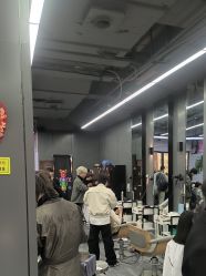 -藤野造型烫发染发