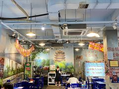大堂-马路边边串串香(苗栗路店)