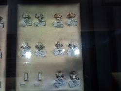 conew_dsc_0210-威德钻石-克拉钻大本营(南京东路店)