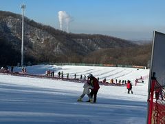 -五家山森林公园滑雪场