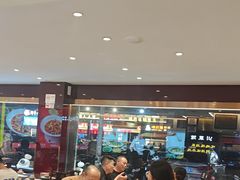 -川流不息·地道川菜·小龙虾(新松江路店)