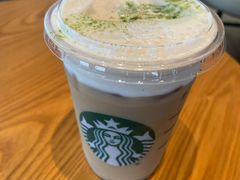 山茶花漾拿铁-星巴克臻选(湛江鼎盛广场店)