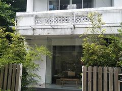 -默迹咖啡馆