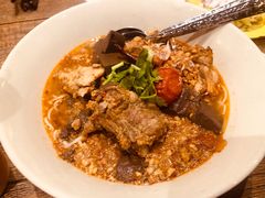-Ongtong Khaosoi Ari Branch