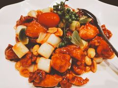 特色宫保鸡丁-羲和雅苑•北京烤鸭(陆家嘴中心店)