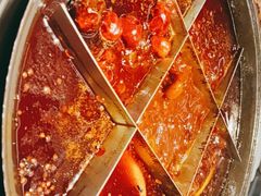 -周小明火锅(黑金冠社区店)