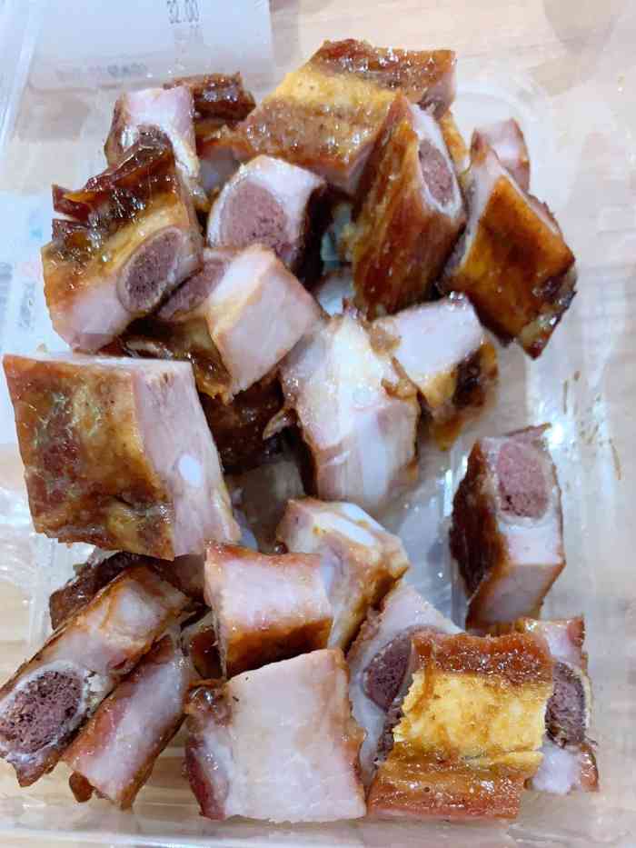 天天手撕猪手(琶洲新村店)-"就在住处楼下…门面很干净…东西清清楚楚