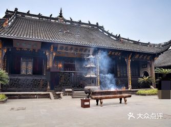 单景点攻略—新都宝光寺