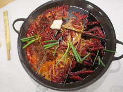 -正贰捌经重庆老火锅(建设路店)
