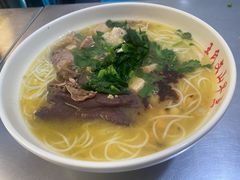 -文山荷鲜居(翠湖店)