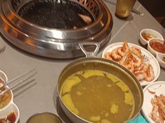 -黑金·寻焰自助百汇·烤肉·火锅(中街店)