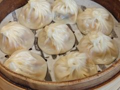 头牌蟹粉小笼-馋三尺蟹粉小笼(人民广场店)